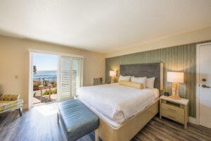 King room at Inn at the Cove Pismo Beach
